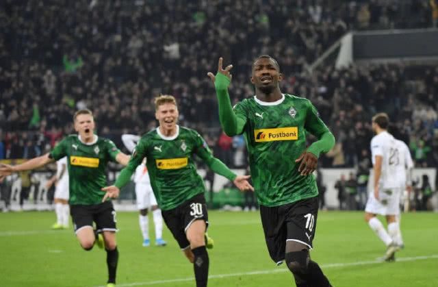 仍在接下来 仍在接下来